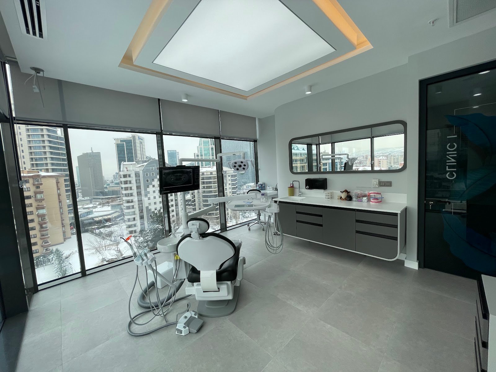 SimyaDent Dental Clinic