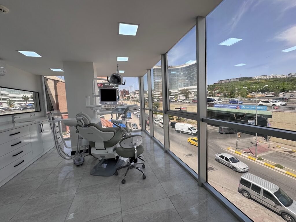 Dentinia Diş Pendik