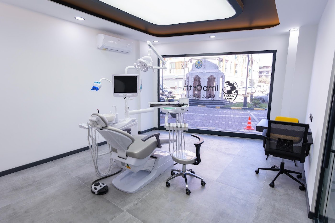 ImpOrth Smile Studio Menemen Şubesi