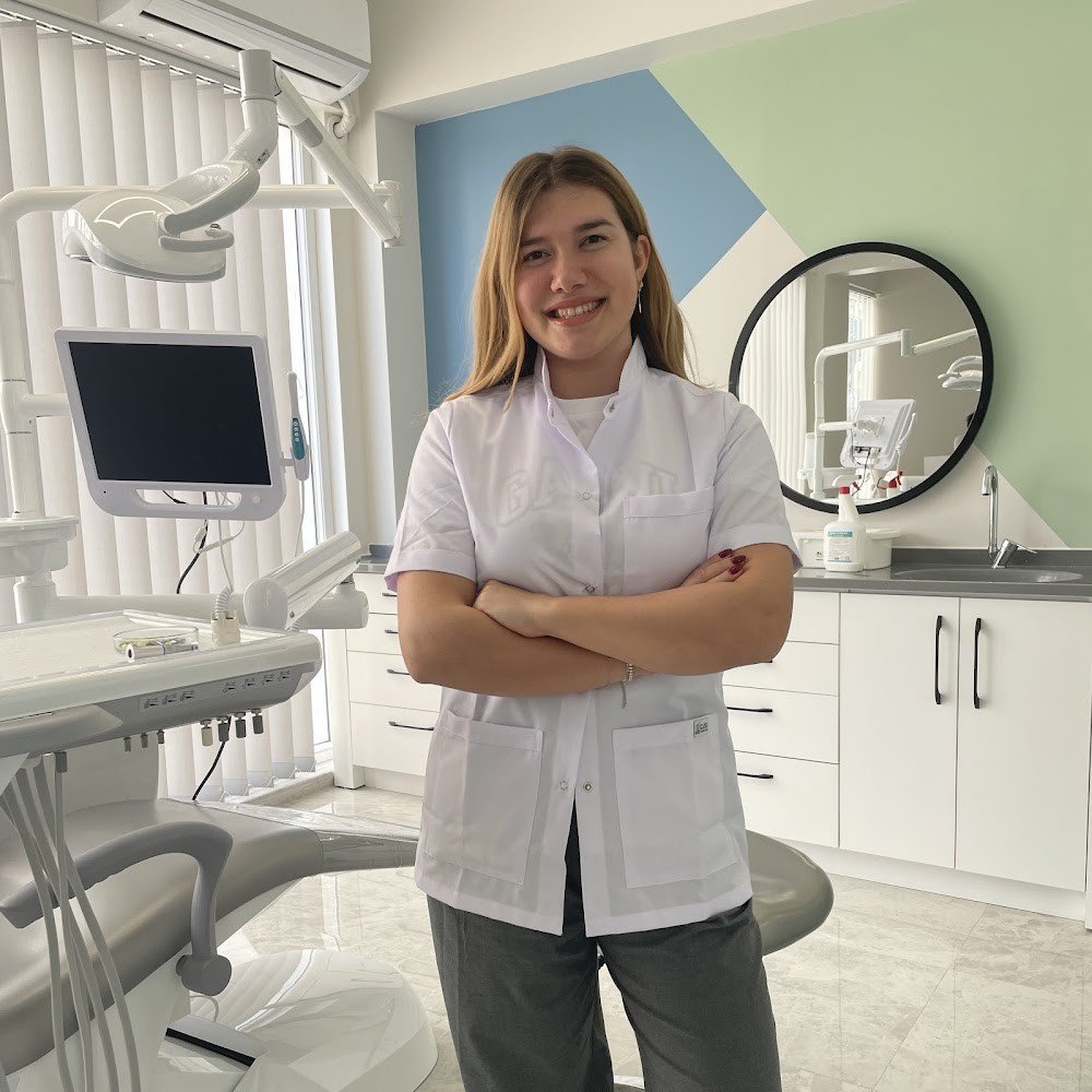 Merve Kırca Görüşçü & Can Görüşçü Diş Kliniği Mudanya