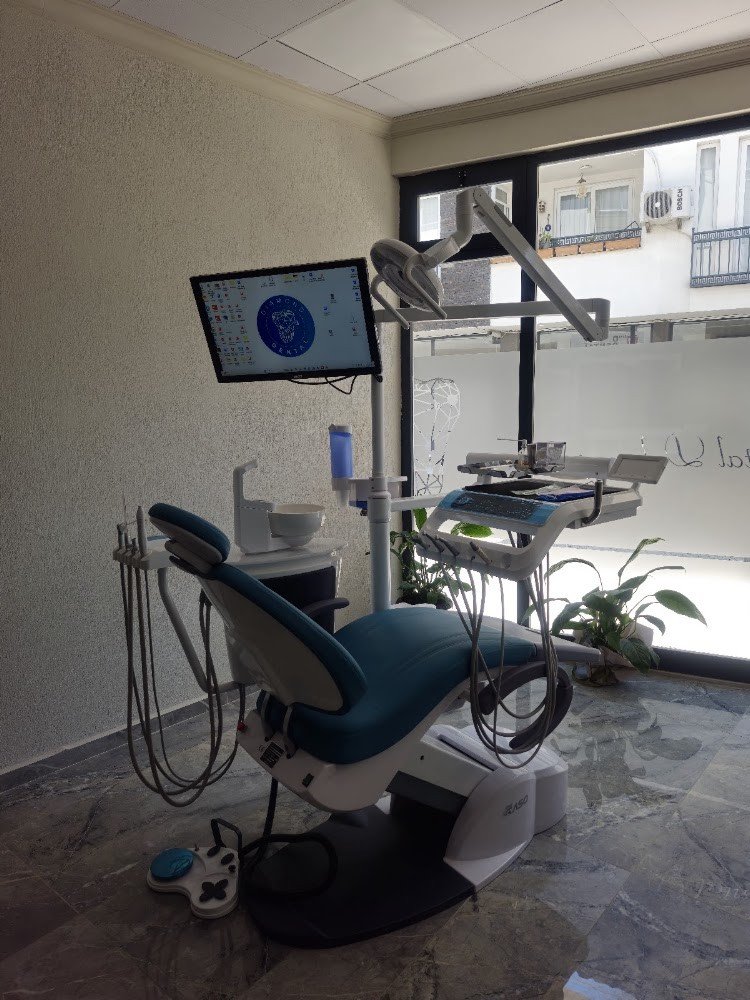 Özel D Dental Ağız ve Diş Sağlığı Polikliniği Dalaman